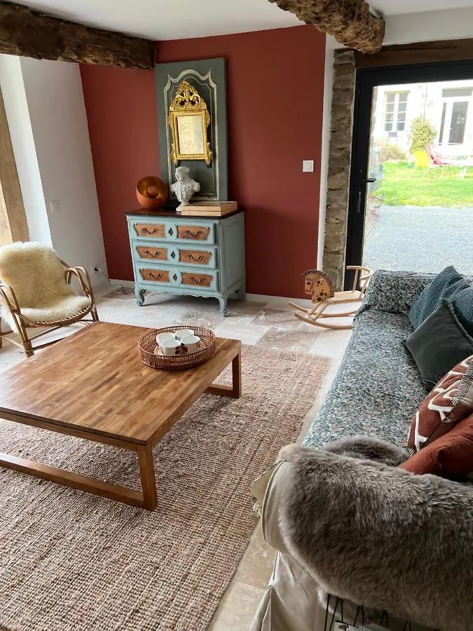 Le Logis De La Lettre Bed & Breakfast Tinteniac