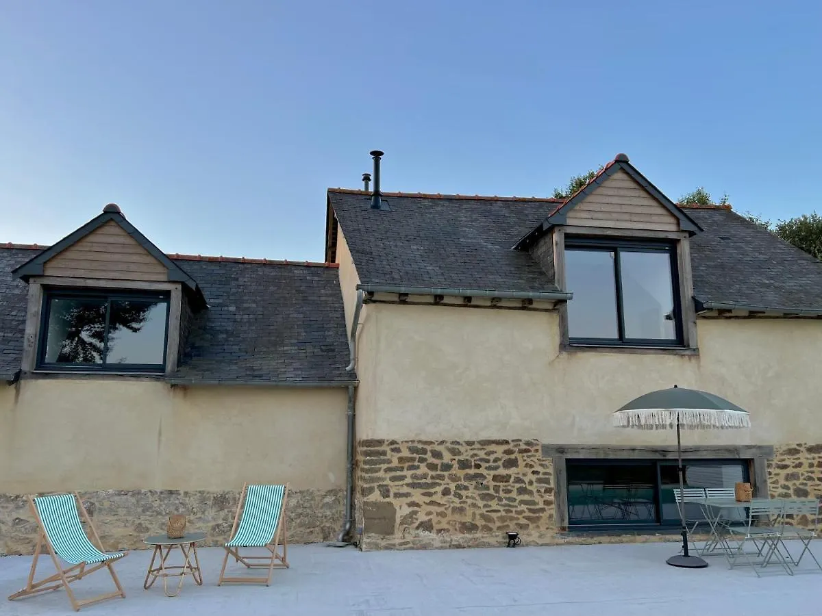 Le Logis De La Lettre Bed & Breakfast Tinteniac