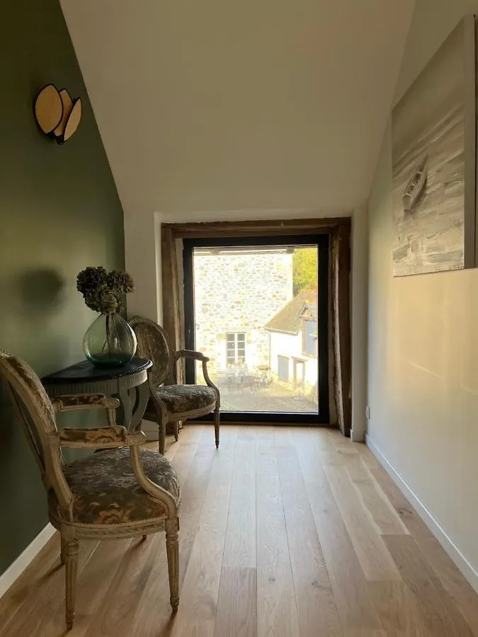 Le Logis De La Lettre Bed & Breakfast Tinteniac