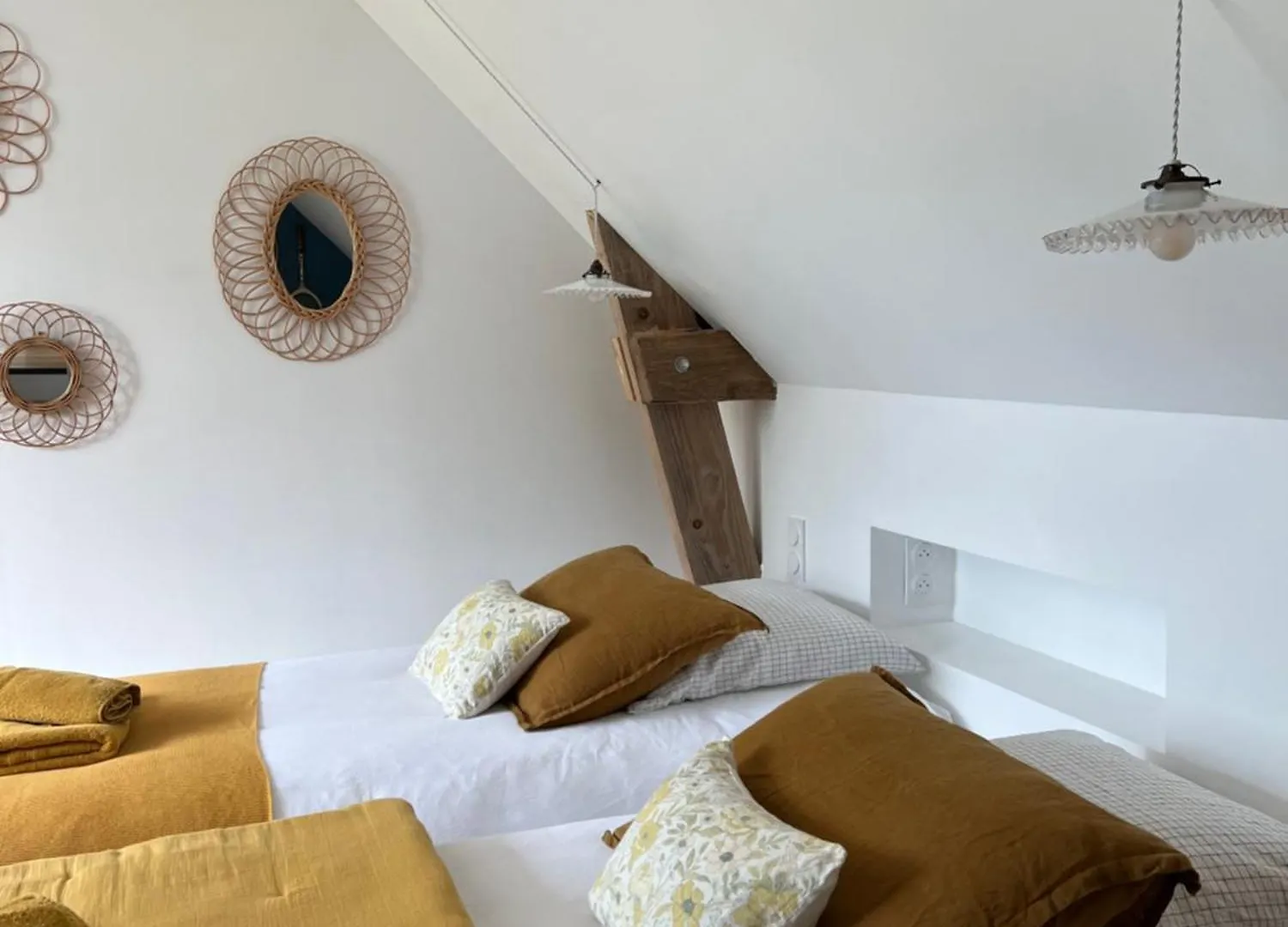 Le Logis De La Lettre Bed & Breakfast Tinteniac France